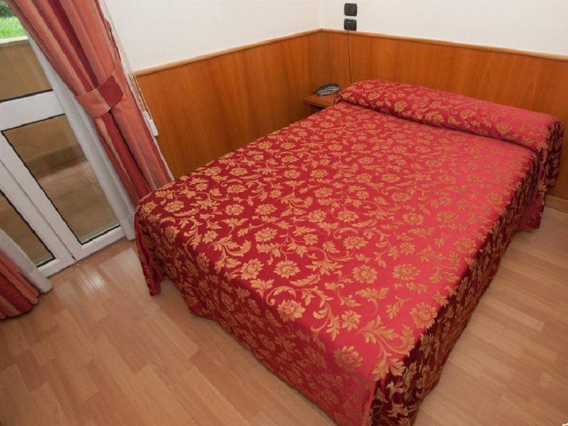Hotel Cassia Рим Екстер'єр фото